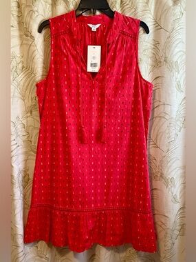Crown & Ivy sleeveless dress